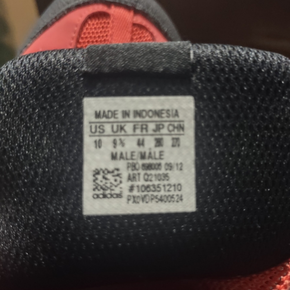 Adidas Red and Black Athletic Shoes - Picture 8 of 8